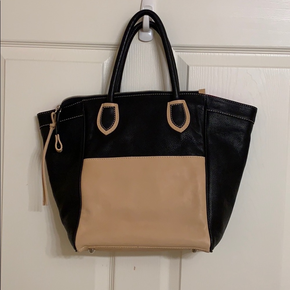 Via Repubblica bag, never carried